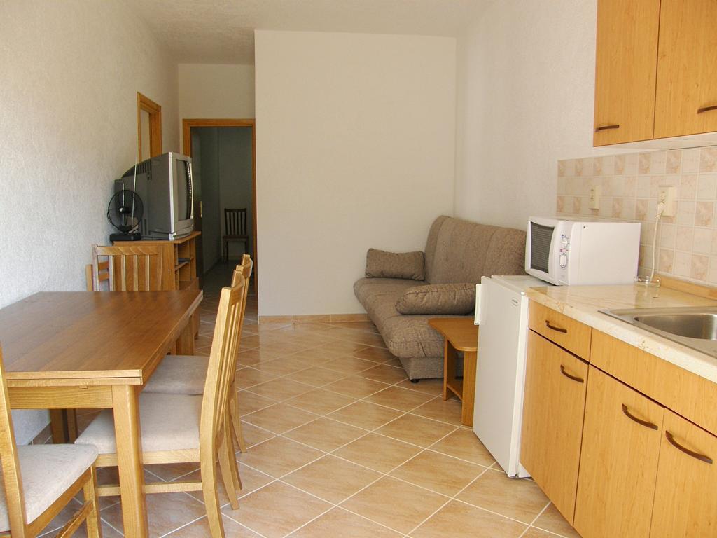 Fenix Two Bedroom Apartments Cavtat Room photo